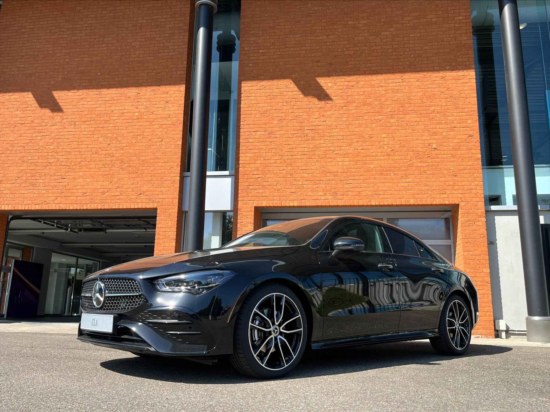 Mercedes-Benz CLA CLA 180 Coupé Star Edition