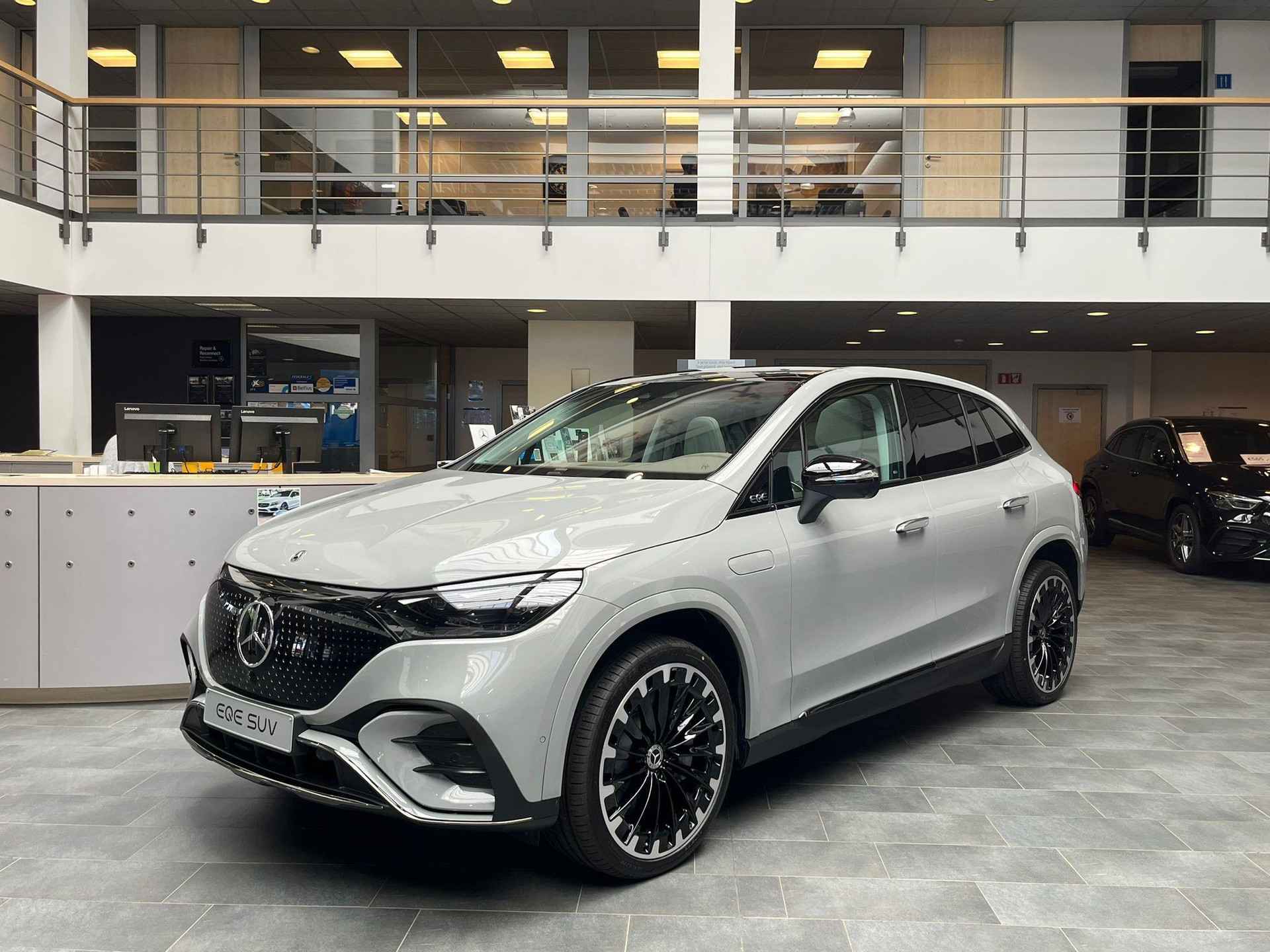 Mercedes-Benz EQE EQE SUV 350+ Star Edition